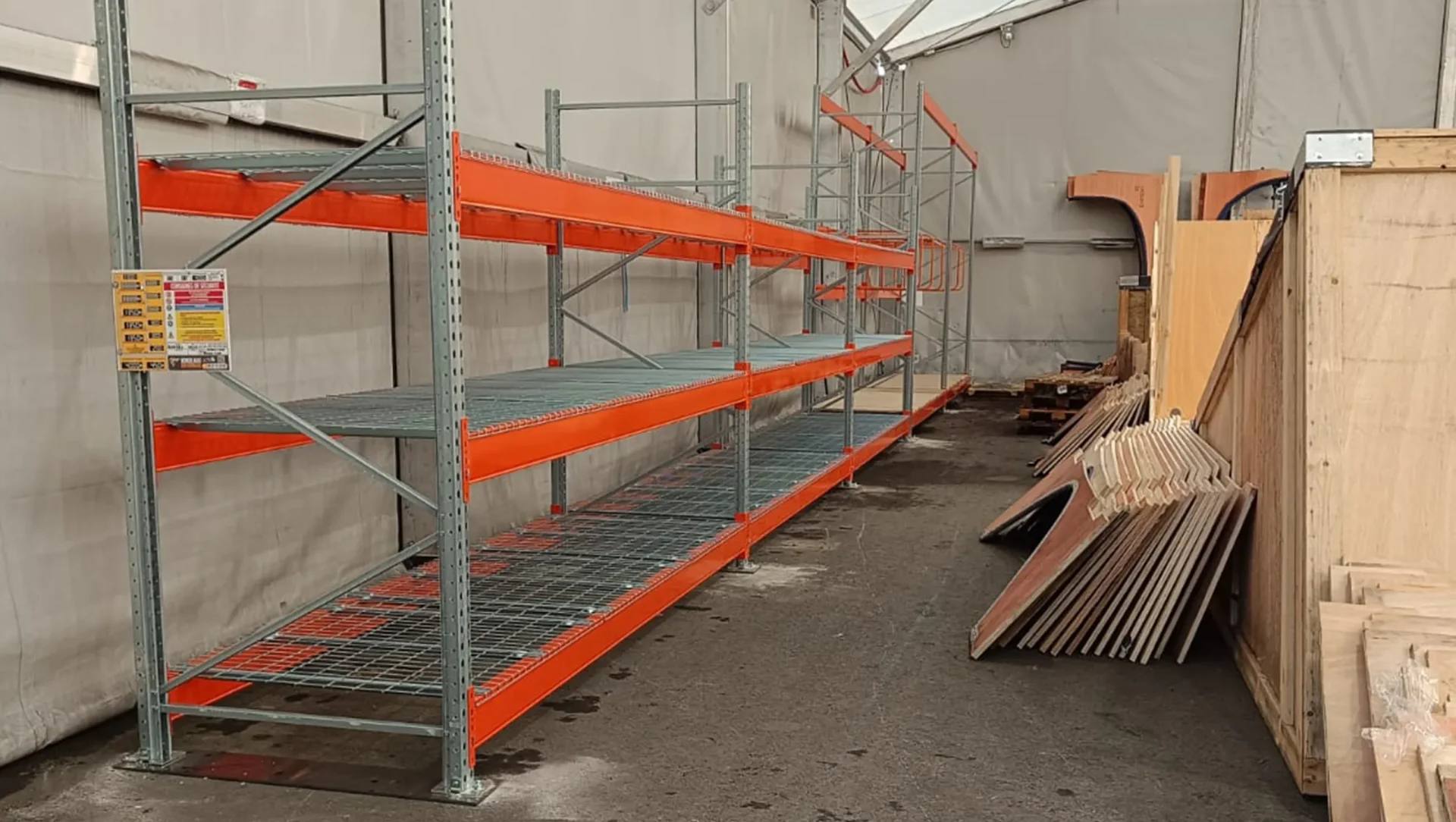 Installation de rack à palettes dans une entreprise aéronautique - Salaunes par Bordeaux Rayonnage