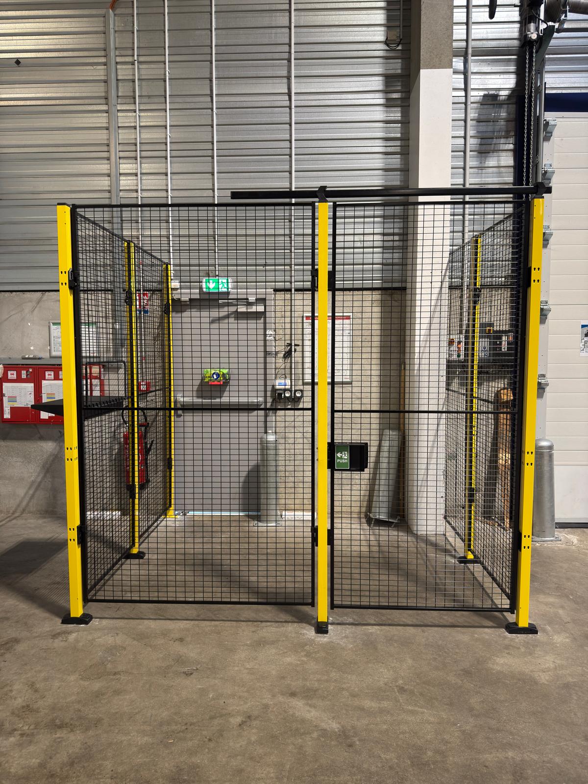 Bordeaux : Box grillagé